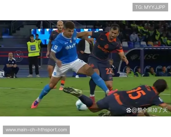 联赛观察：意甲争冠形势胶着，三队积分咬得很紧，意甲赛程积分榜排名冠军